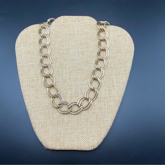 Vintage Goldtone Double Link Chain Necklace - Picture 2 of 5